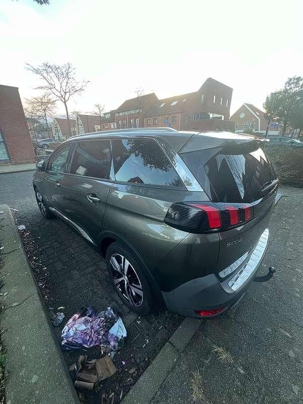 Occasion Peugeot 5008 Allure 131 PK (96 kW) 2018 Grijs SUV