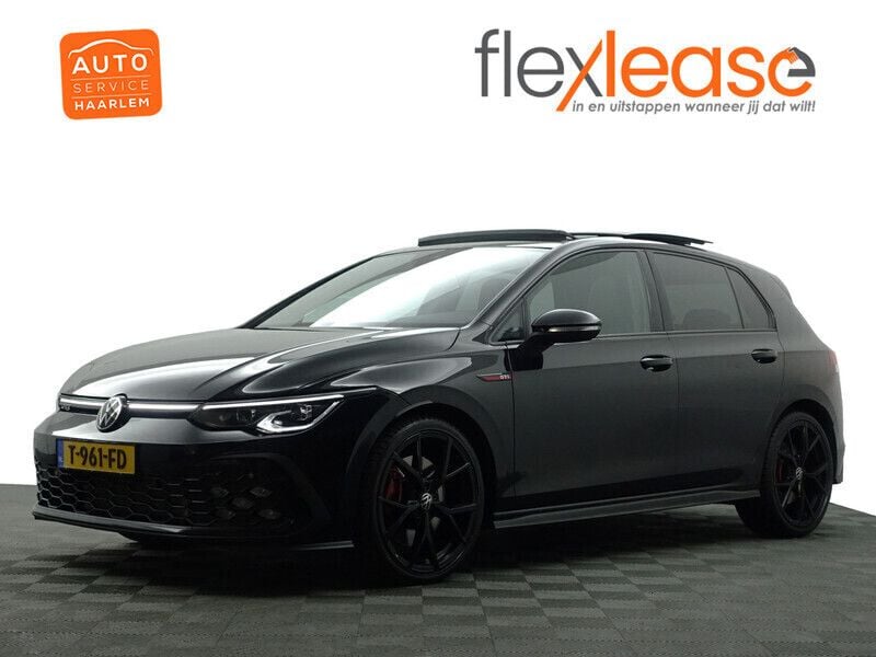 Zwart Gebruikt 2022 VW Golf VIII Select Hatchback | € 34.900 (Super prijs) - Afbeelding 1/4