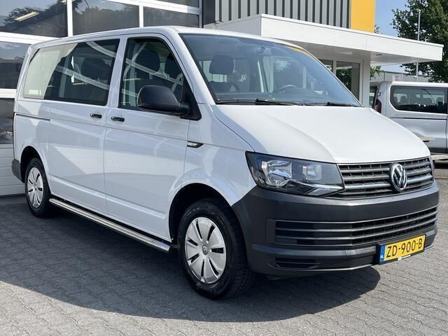 Wit Gebruikt 2019 VW T6.1 Trendline Van | € 27.950 - Afbeelding 1/4