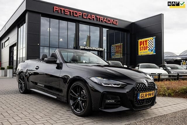 Zwart Gebruikt 2021 BMW 420 Executive Cabriolet | € 49.450 (Iets duurder) - Afbeelding 1/3