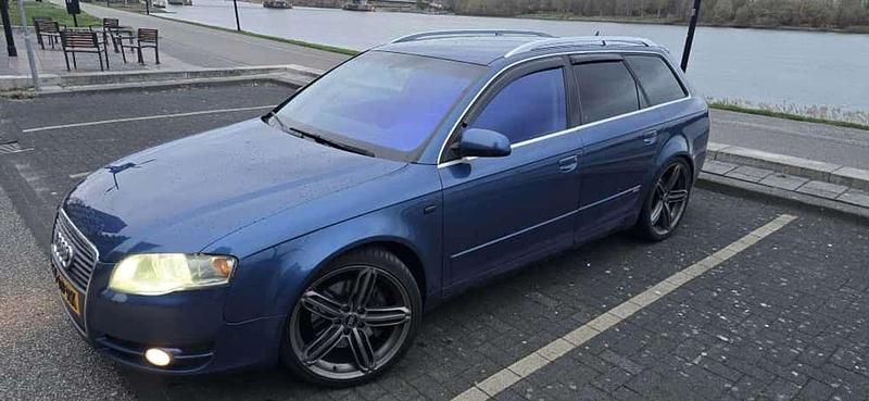 Blauw Gebruikt 2006 Audi A4 Proline Stationwagen | € 6.000 (Iets duurder) - Afbeelding 1/4