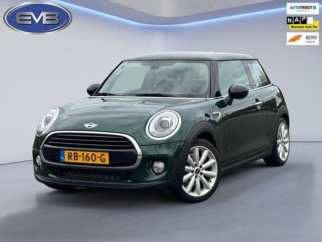 Groen Gebruikt 2017 Mini Cooper Business Hatchback | € 16.850 (Eerlijke prijs) - Afbeelding 1/4