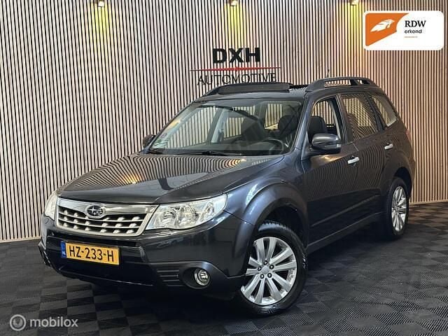 Grijs Gebruikt 2013 Subaru Forester Premium SUV | € 10.840 (Goede deal) - Afbeelding 1/4
