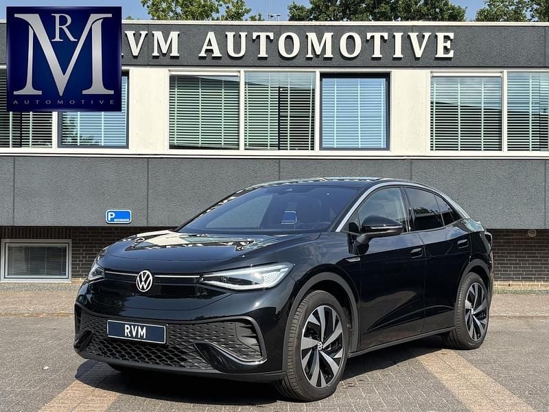 Zwart Gebruikt 2024 VW ID.5 Pro Performance SUV | € 39.899 - Afbeelding 1/4