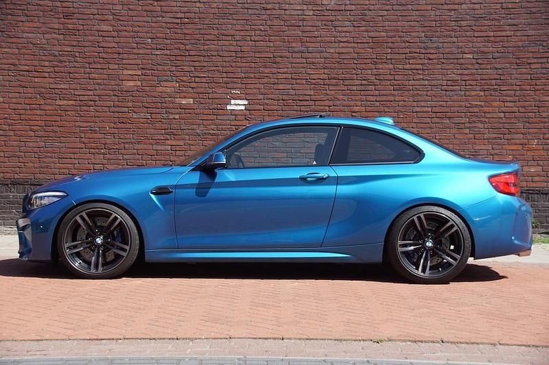 Blauw (metallic) Gebruikt 2017 BMW M2 Coupé | € 41.900 (Super prijs) - Afbeelding 1/4