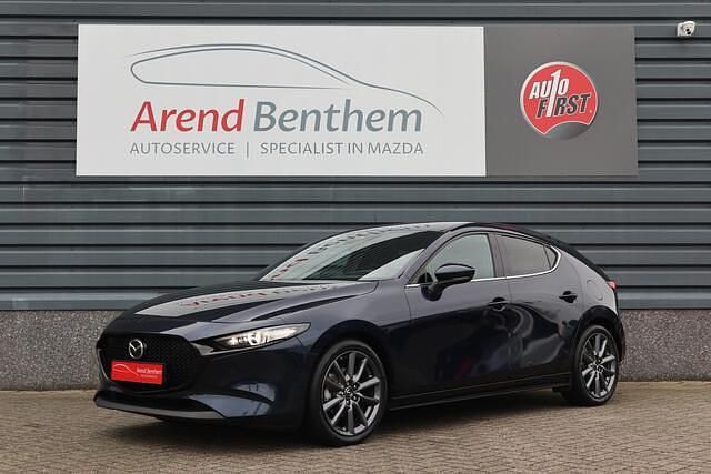 Blauw (metallic) Occasion 2021 Mazda 3 Luxury Hatchback | € 21.945 (Eerlijke prijs) - Afbeelding 1/4