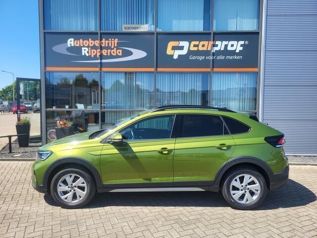 Groen Gebruikt 2023 VW Taigo Business SUV | € 22.250 (Goede deal) - Afbeelding 1/4
