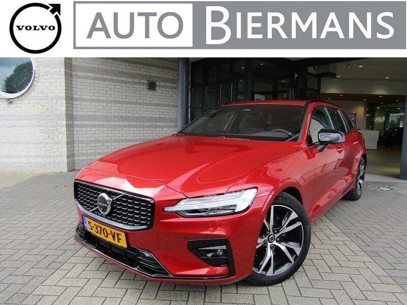 Rood Gebruikt 2021 Volvo V60 Plus Stationwagen | € 39.890 (Duur) - Afbeelding 1/4