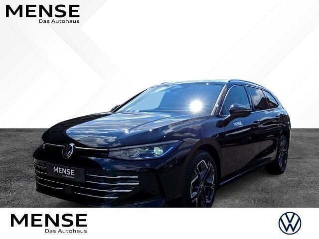 Zwart Occasion 2024 VW Passat Elegance Sedan | € 44.572 (Eerlijke prijs) - Afbeelding 1/4