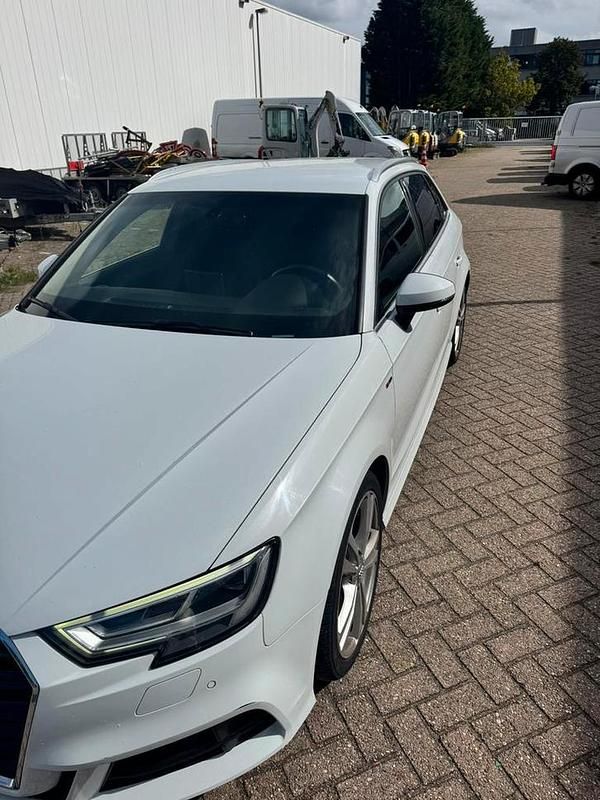 Occasion Audi A3 116 PK (85 kW) 2019 Wit Hatchback
