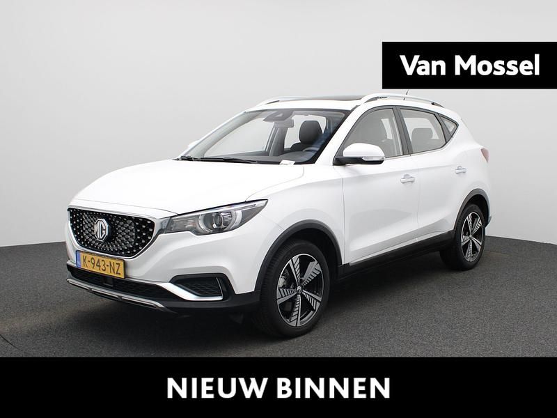 Wit Gebruikt 2021 MG ZS Luxury Sedan | € 16.900 (Eerlijke prijs) - Afbeelding 1/4