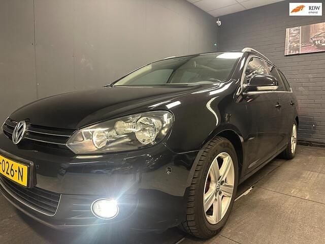 Zwart Gebruikt 2010 VW Golf VI Highline Stationwagen | € 3.950 (Goede deal) - Afbeelding 1/4