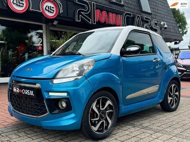 Blauw Gebruikt 2013 Ligier JS50 Hatchback | € 9.750 (Duur) - Afbeelding 1/4
