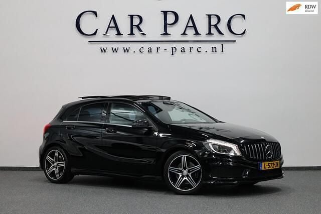 Zwart Gebruikt 2014 Mercedes A250 AMG line Hatchback | € 15.995 (Eerlijke prijs) - Afbeelding 1/4