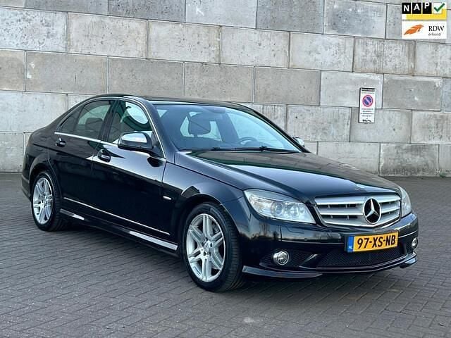 Zwart Gebruikt 2007 Mercedes C280 Avantgarde Sedan | € 8.950 (Eerlijke prijs) - Afbeelding 1/4
