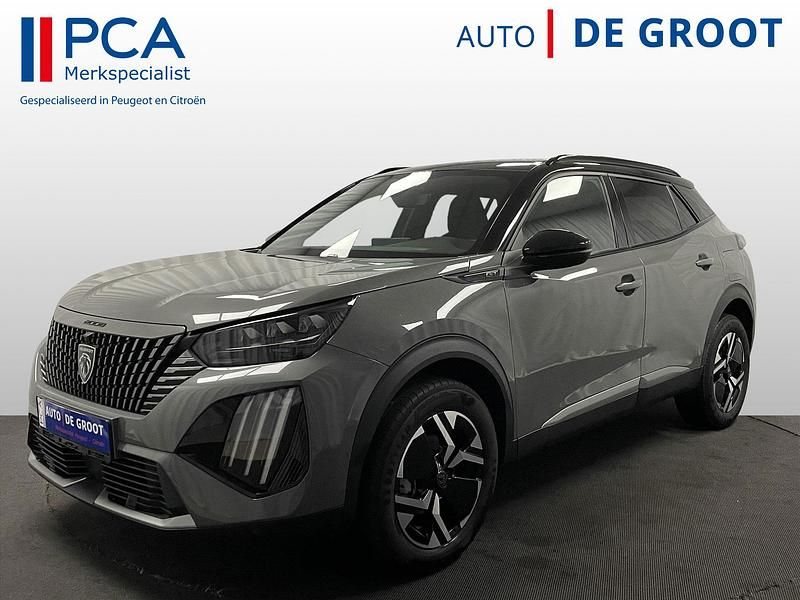 Grijs Gebruikt 2025 Peugeot 2008 GT SUV | € 30.950 (Duur) - Afbeelding 1/4