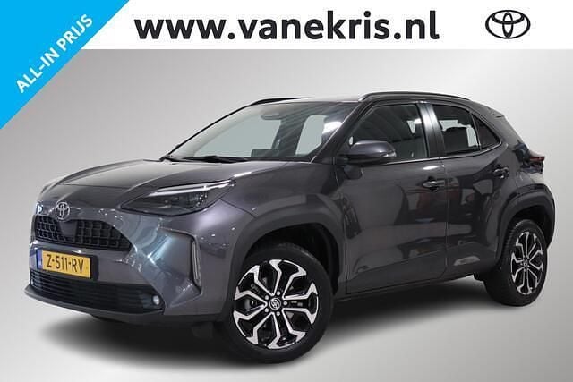 Grijs Gebruikt 2024 Toyota Yaris Cross Edition SUV | € 29.999 (Eerlijke prijs) - Afbeelding 1/4