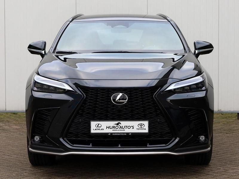 Occasion Lexus NX350h Sport Line 242 PK (177 kW) 2023 Zwart SUV