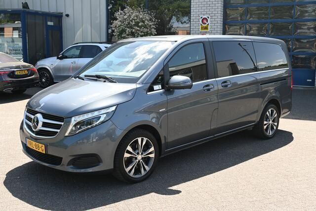 Grijs Gebruikt 2016 Mercedes V250 Avantgarde MPV | € 29.950 (Super prijs) - Afbeelding 1/4