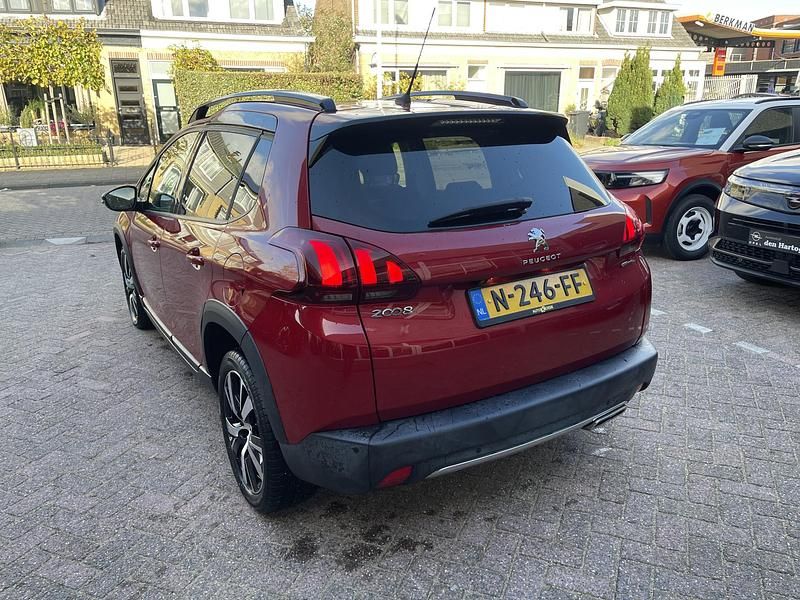 Occasion Peugeot 2008 GT-line 131 PK (96 kW) 2019 Rood SUV