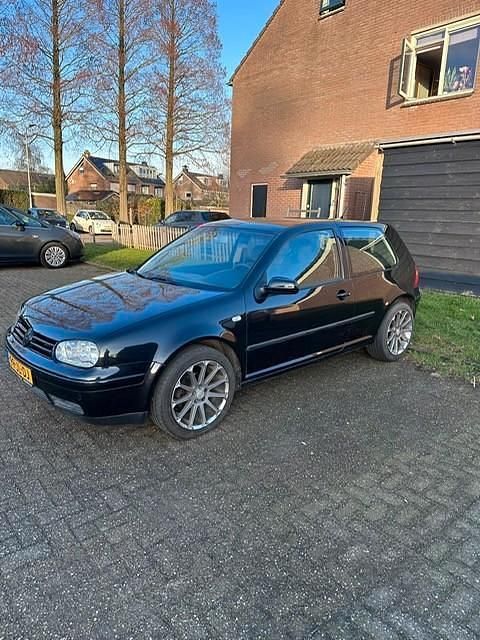 Occasion VW Golf IV 104 PK (76 kW) 2002
