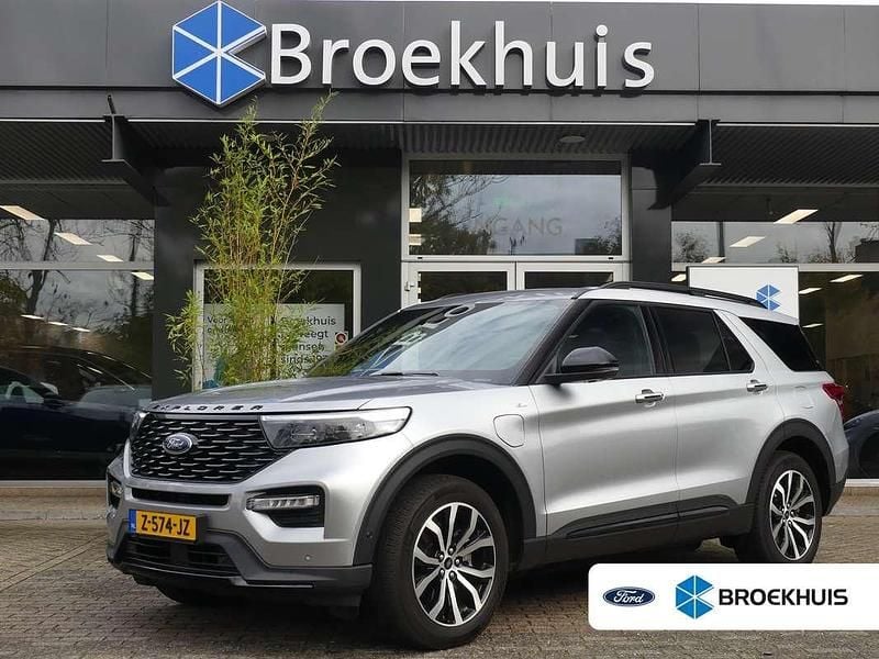 Grijs Gebruikt 2023 Ford Explorer ST-Line SUV | € 59.900 (Eerlijke prijs) - Afbeelding 1/4