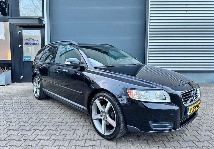 Occasion 2010 Volvo V50 Stationwagen | € 7.499 - Afbeelding 1/4