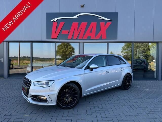Grijs Gebruikt 2013 Audi A3 Sportback S-Line Hatchback | € 13.450 (Eerlijke prijs) - Afbeelding 1/4