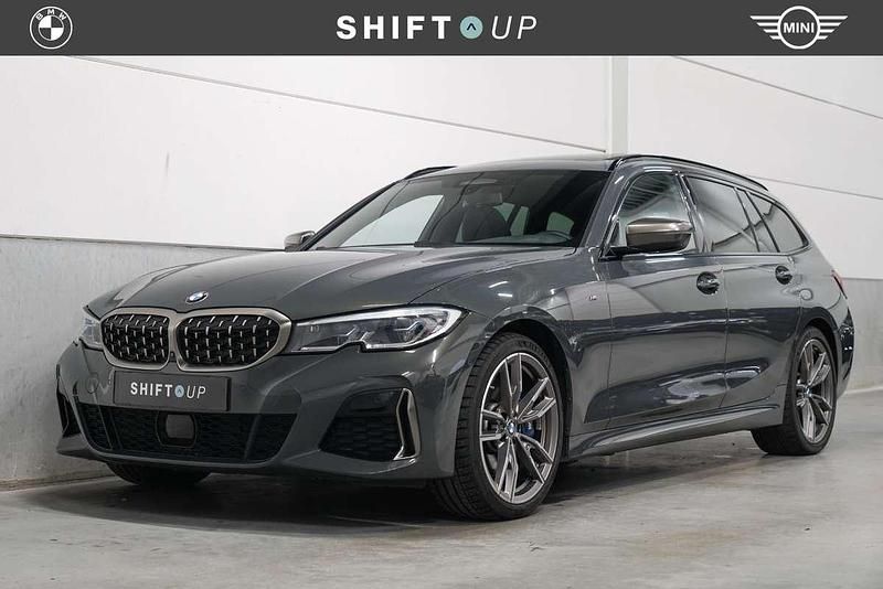 Grijs, metallic lak Gebruikt 2020 BMW M340 M Sport Sedan | € 48.940 (Eerlijke prijs) - Afbeelding 1/3