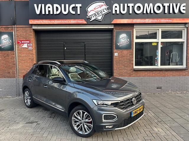 Grijs Gebruikt 2020 VW T-Roc Sport SUV | € 24.950 (Eerlijke prijs) - Afbeelding 1/4