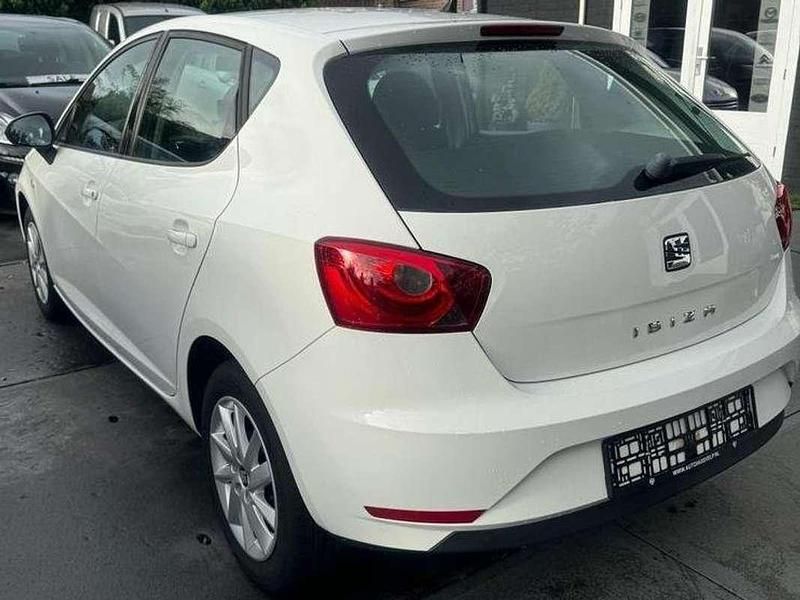 Wit Gebruikt 2013 Seat Ibiza Style MPV | € 6.250 (Eerlijke prijs) - Afbeelding 1/4