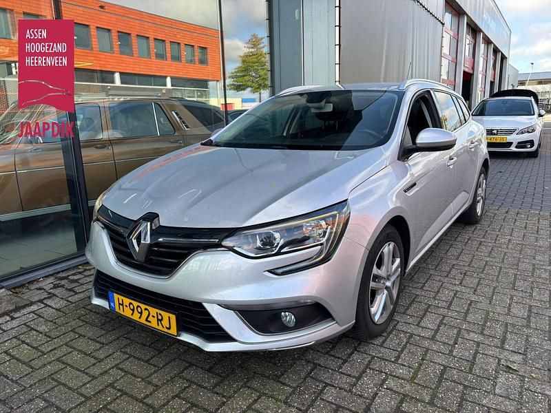 Occasion Renault Mégane GrandTour LIMITED 112 PK (82 kW) 2017 Grijs Stationwagen