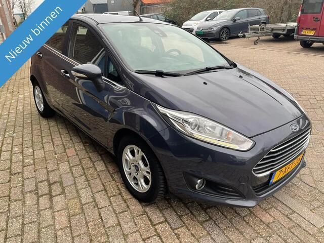 Occasion Ford Fiesta Titanium 95 PK (69 kW) 2014 Grijs Hatchback
