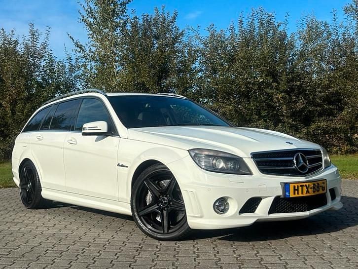 Gebruikt 2009 Mercedes C63 AMG AMG | € 25.950 - Afbeelding 1/4