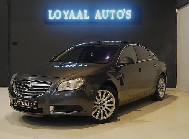 Occasion Opel Insignia Edition 221 PK (162 kW) 2009 Grijs Sedan