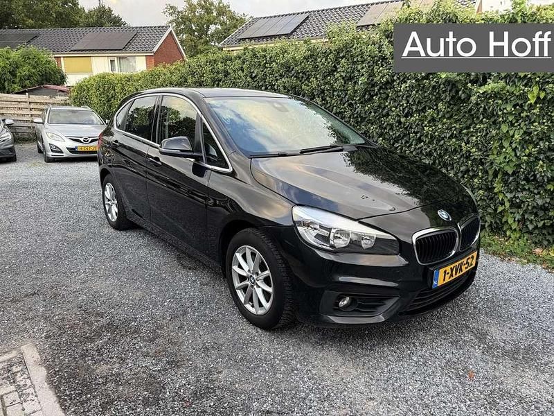 Zwart Gebruikt 2014 BMW 218 Active Tourer Executive MPV | € 9.445 (Iets duurder) - Afbeelding 1/4