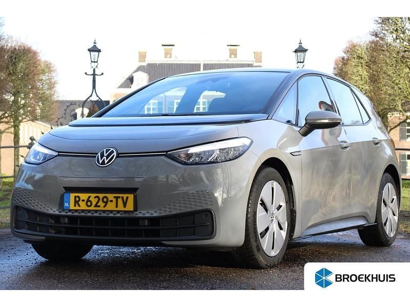 Grijs Occasion 2022 VW ID.3 Pro Hatchback | € 21.895 (Eerlijke prijs) - Afbeelding 1/4