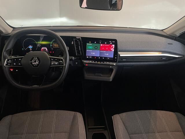 Occasion Renault Megane E-Tech Equilibre 96 kW (131 PK) 2022 Wit Hatchback