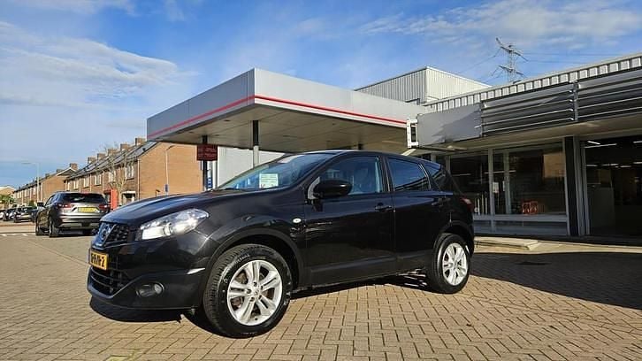Zwart Occasion 2011 Nissan Qashqai Acenta SUV | € 7.950 (Eerlijke prijs) - Afbeelding 1/4
