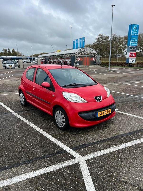 Gebruikt 2007 Peugeot 107 Hatchback | € 1.250 (Goede deal) - Afbeelding 1/4