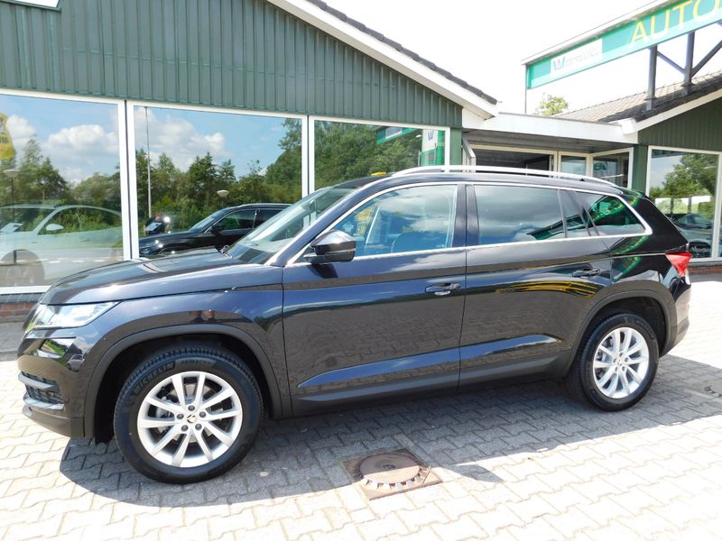 Zwart Gebruikt 2020 Skoda Kodiaq Business Line SUV | € 27.950 (Eerlijke prijs) - Afbeelding 1/4