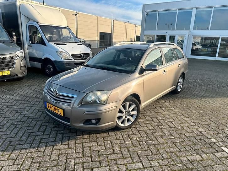 Gebruikt 2007 Toyota Avensis Stationwagen | € 2.950 (Eerlijke prijs) - Afbeelding 1/4