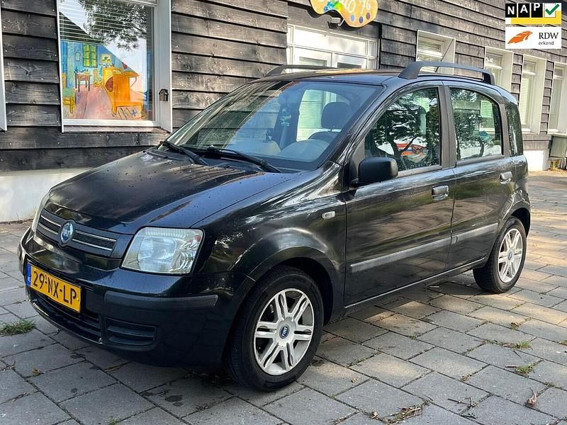 Zwart Gebruikt 2004 Fiat Panda Emotion Hatchback | € 1.499 (Goede deal) - Afbeelding 1/4