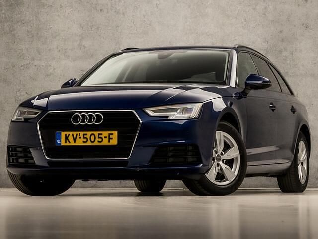 Blauw Gebruikt 2017 Audi A4 Sport Stationwagen | € 17.945 (Super prijs) - Afbeelding 1/4