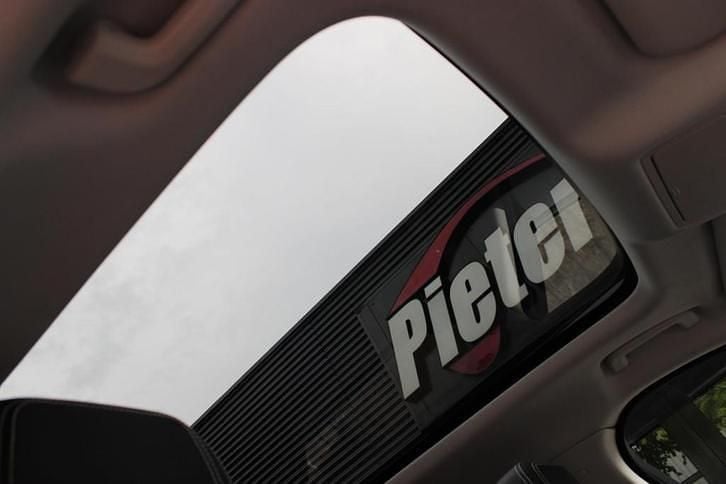 Occasion Jaguar F-Pace Portfolio 180 PK (132 kW) 2017 Grijs SUV