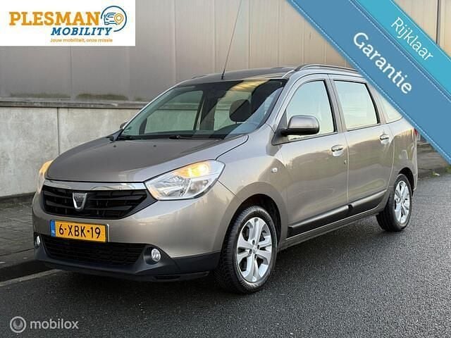 Bruin Gebruikt 2014 Dacia Lodgy Prestige MPV | € 6.750 (Eerlijke prijs) - Afbeelding 1/4
