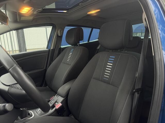 Occasion Renault Mégane III 131 PK (96 kW) 2011 Blauw Hatchback