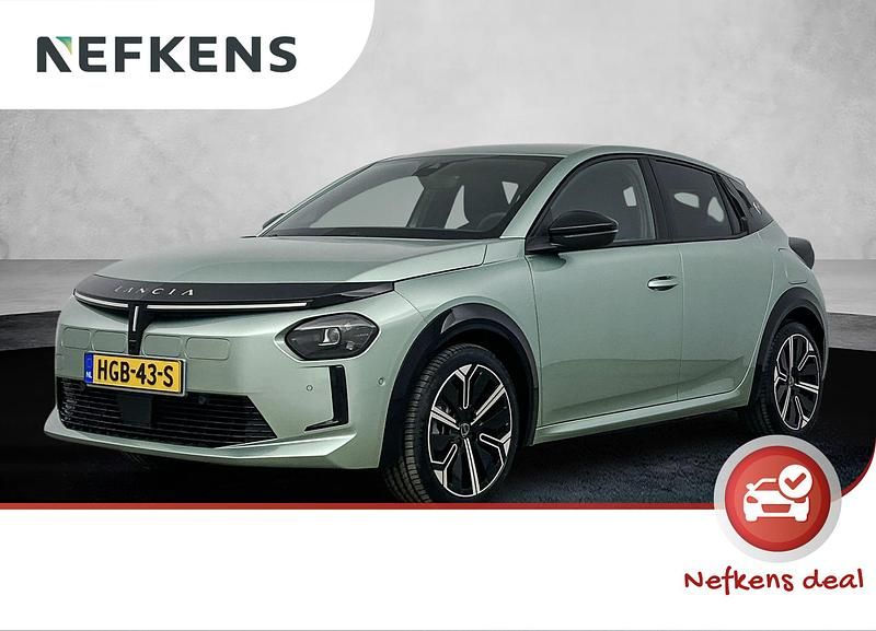 Groen Nieuw 2025 Lancia Ypsilon Hatchback | € 27.380 (Eerlijke prijs) - Afbeelding 1/3