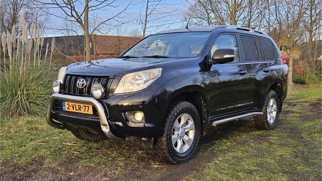 Zwart Gebruikt 2011 Toyota Land Cruiser SUV | € 21.950 (Duur) - Afbeelding 1/4