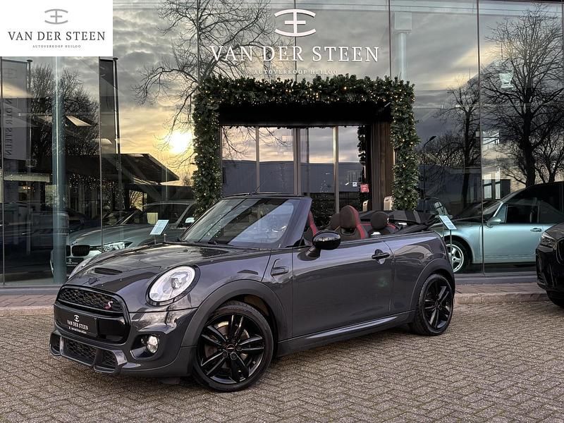 Grijs Occasion 2016 Mini Cooper S Cabriolet Cabriolet | € 21.950 - Afbeelding 1/4